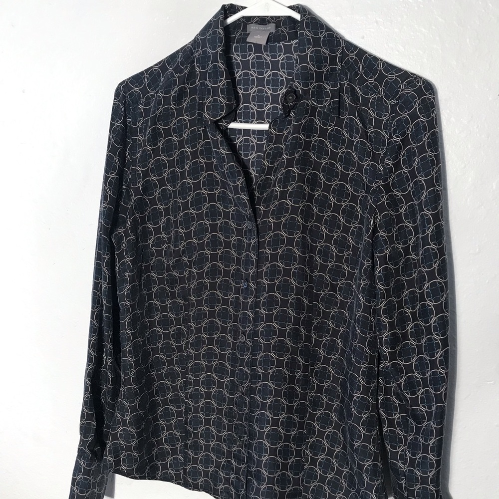 Women’s shirt